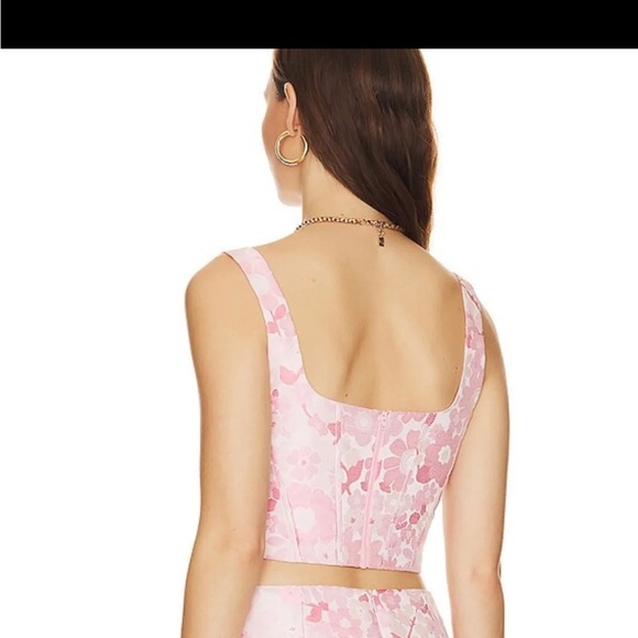 Amanda Uprichard Fischer top​ - Picture 2 of 5